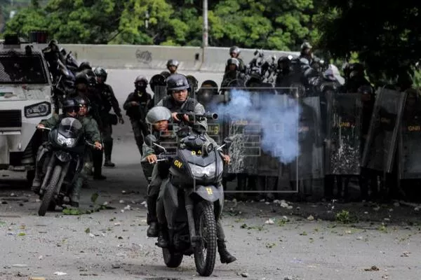 Brotes de violencia durante elección de polémica Constituyente en Venezuela