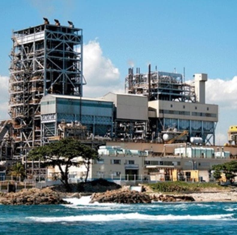 Empresarios buscan invertir en  plantas de carbón  Punta Catalina