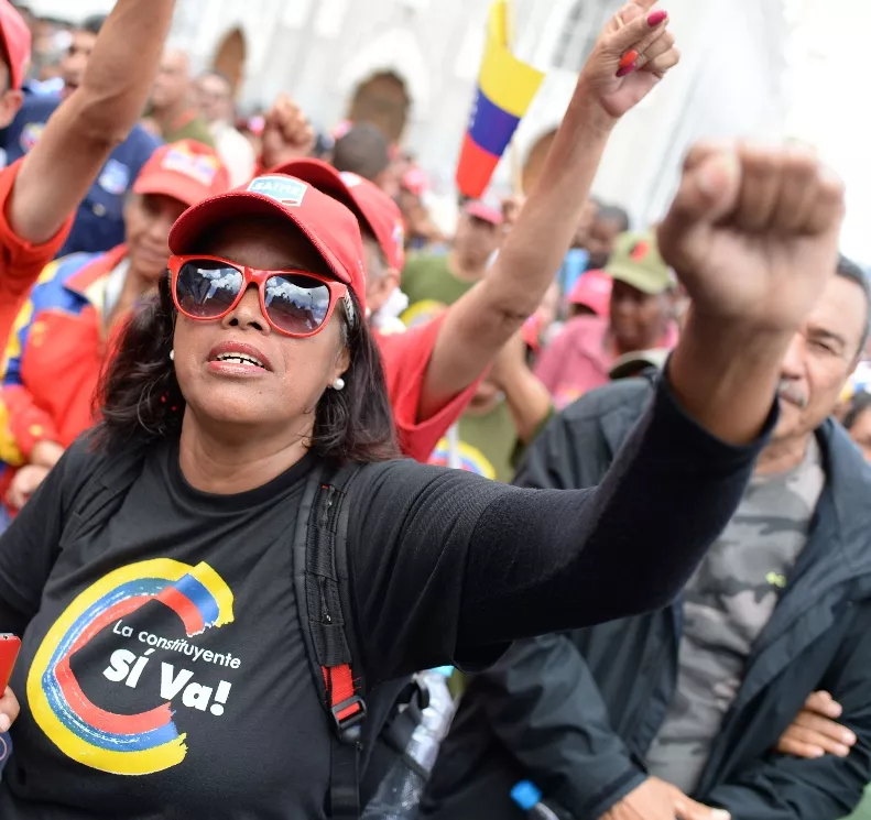 VENEZUELA-CRISIS-GOVERNMENT-SUPPORTERS