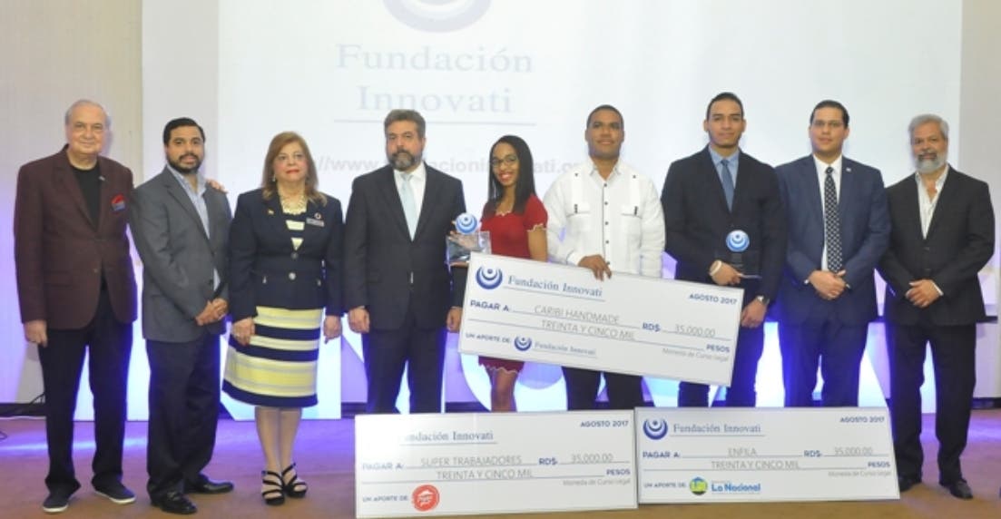 Fundación Innovati entrega premios 2017
