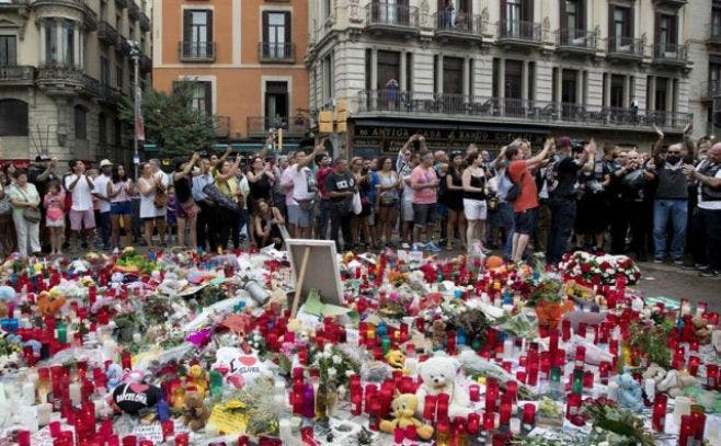 España mantiene nivel de alerta terrorista pero reforzado en zonas turísticas