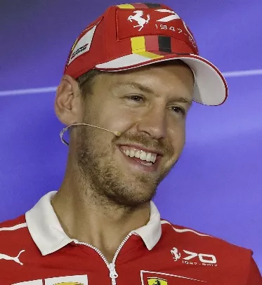 Lucha Vettel-Hamilton arriba  a Monza, Italia