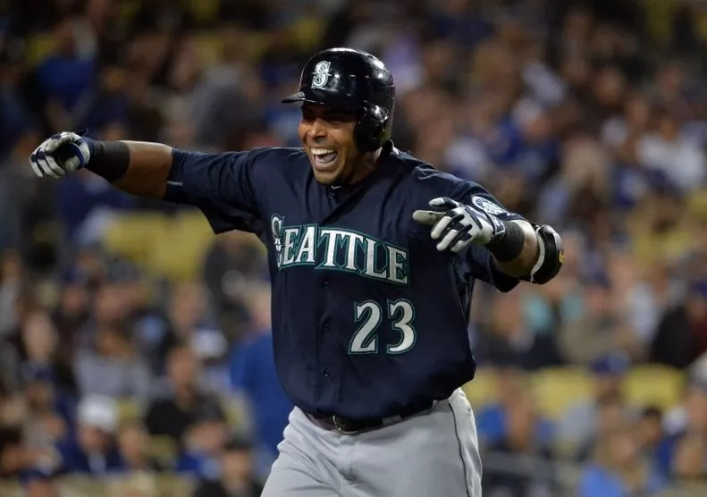 Nelson Cruz dispara los jonrones 23 y 24, con 4CE