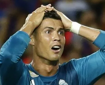 El fichaje de Ronaldo provoca paro labores