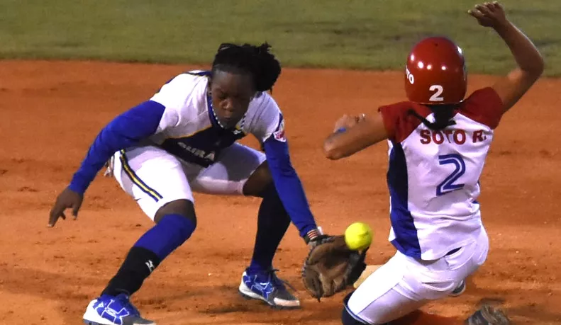 República Dominicana a segunda ronda en campeonato de softbol