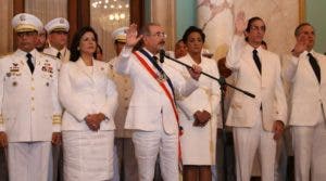 Primer año de segunda gestión de Danilo Medina concluye con su anillo