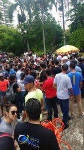 Miles de personas se dan cita en Museo Nacional de Historia Natural para observar  el eclipse