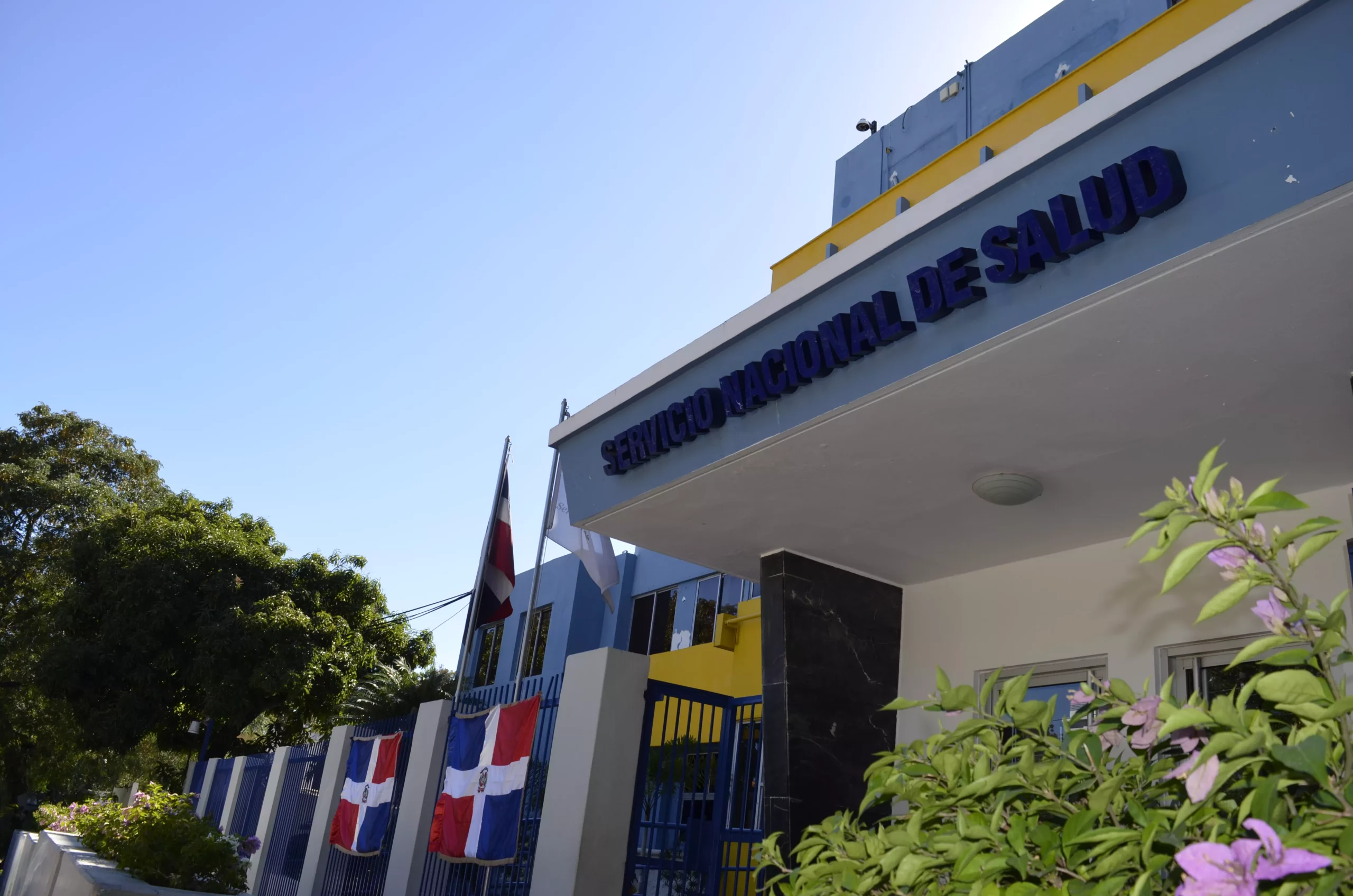 SNS anuncia médicos cobrarán aumento quince por ciento desde la próxima semana