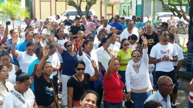 Evangélicos de Puerto Plata realizan concentración para orar por el país