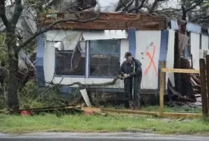 Huracán Harvey deja al menos una víctima mortal a su paso por Texas