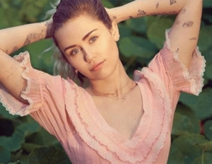 Miley Cyrus anuncia para el 29 de septiembre su disco “Forever Now»