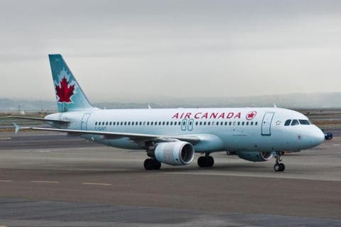 Dos aviones rozan sus alas en aeropuerto de Toronto