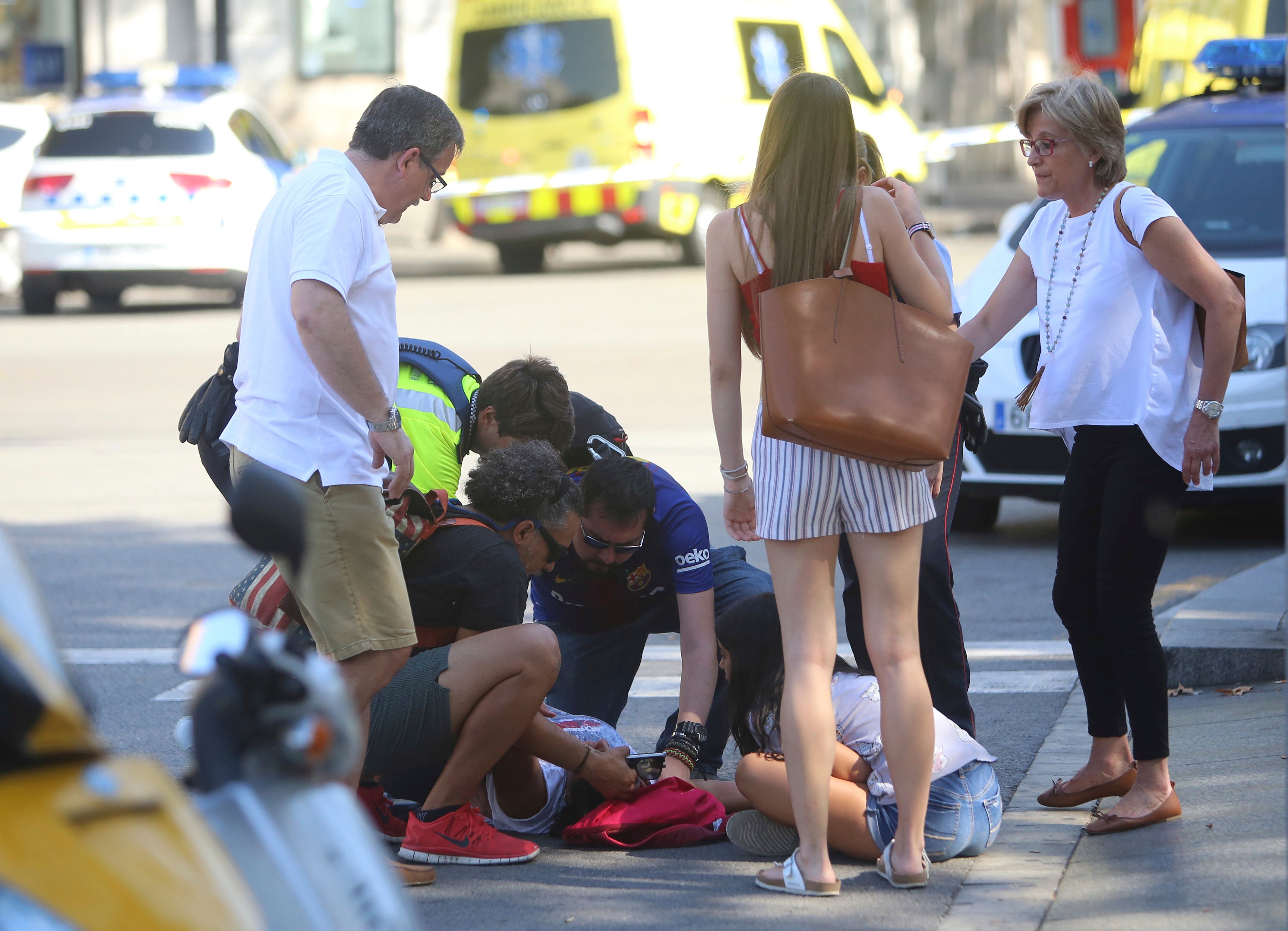 Dominicana herida en atentado terrorista de Barcelona ya está en su hogar