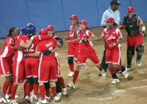 Cuba descalifica equipo dominicano Panamericano de Sóftbol Femenino