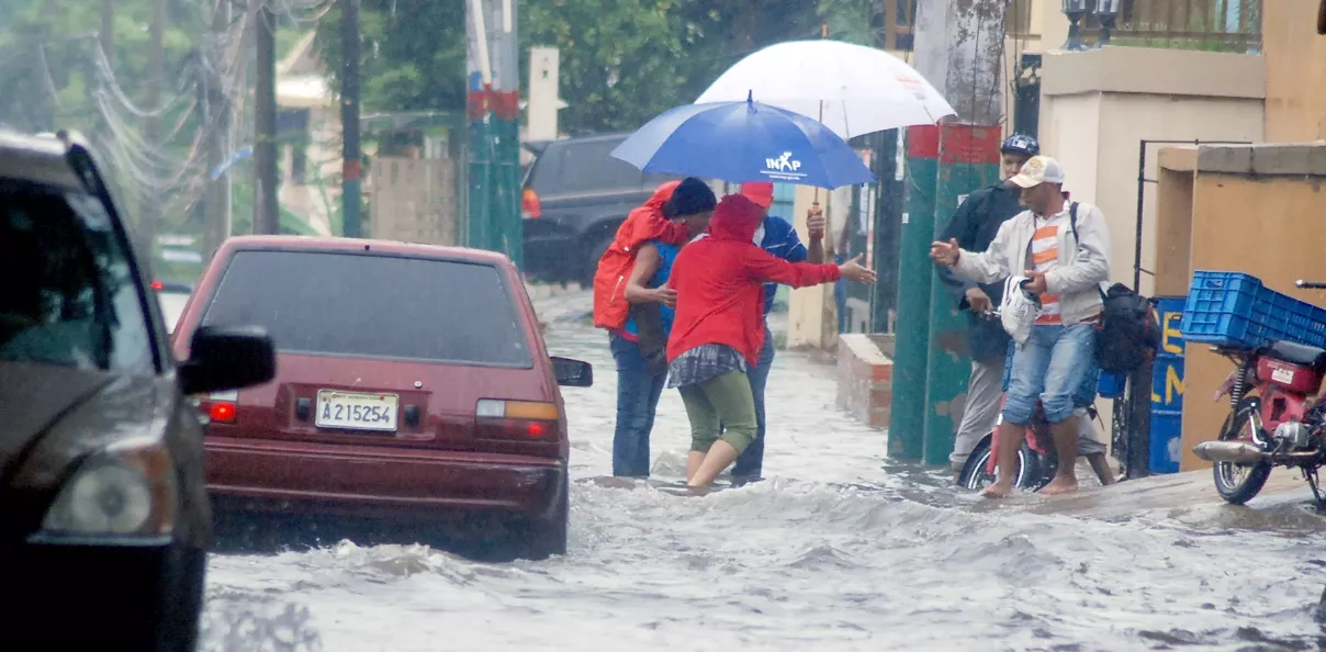 COE emite alerta verde a nueve provincias por posibles inundaciones