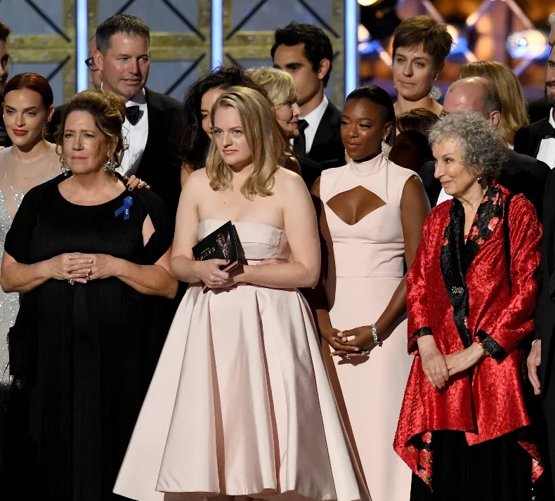 ‘The Handmaid’s Tale’ gana Emmy