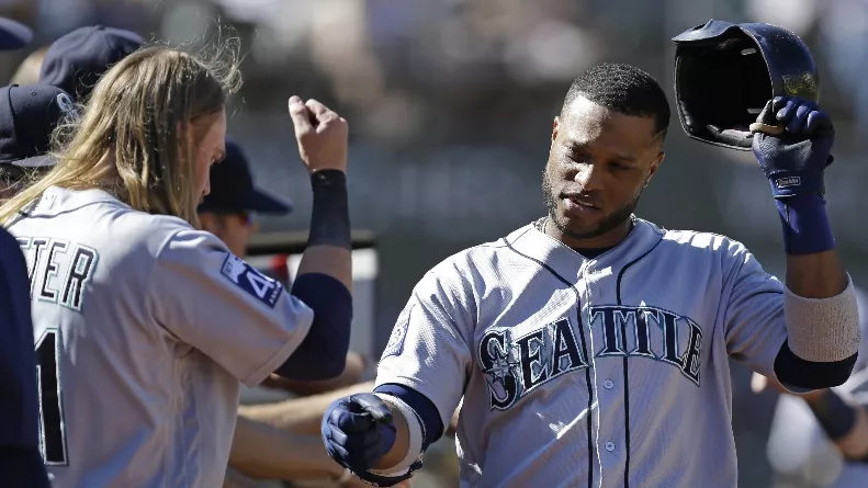 Robinson Canó y Nelson  Cruz conectan jonrón