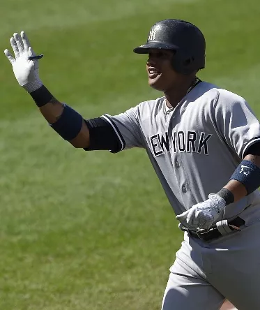 Starlin Castro batea el cuadrangular 14