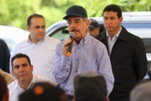 Danilo Medina reactivará actividades productivas en Palmar de Ocoa