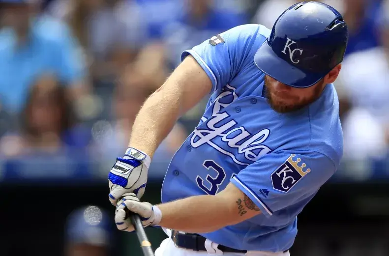 Brandon Moss guía la victoria de los  Reales