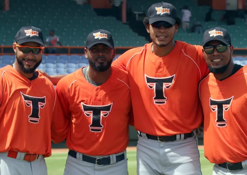 Steven Moya, Jhan Maríñez, Darío Álvarez y Jumbo Díaz  alegran a los Toros