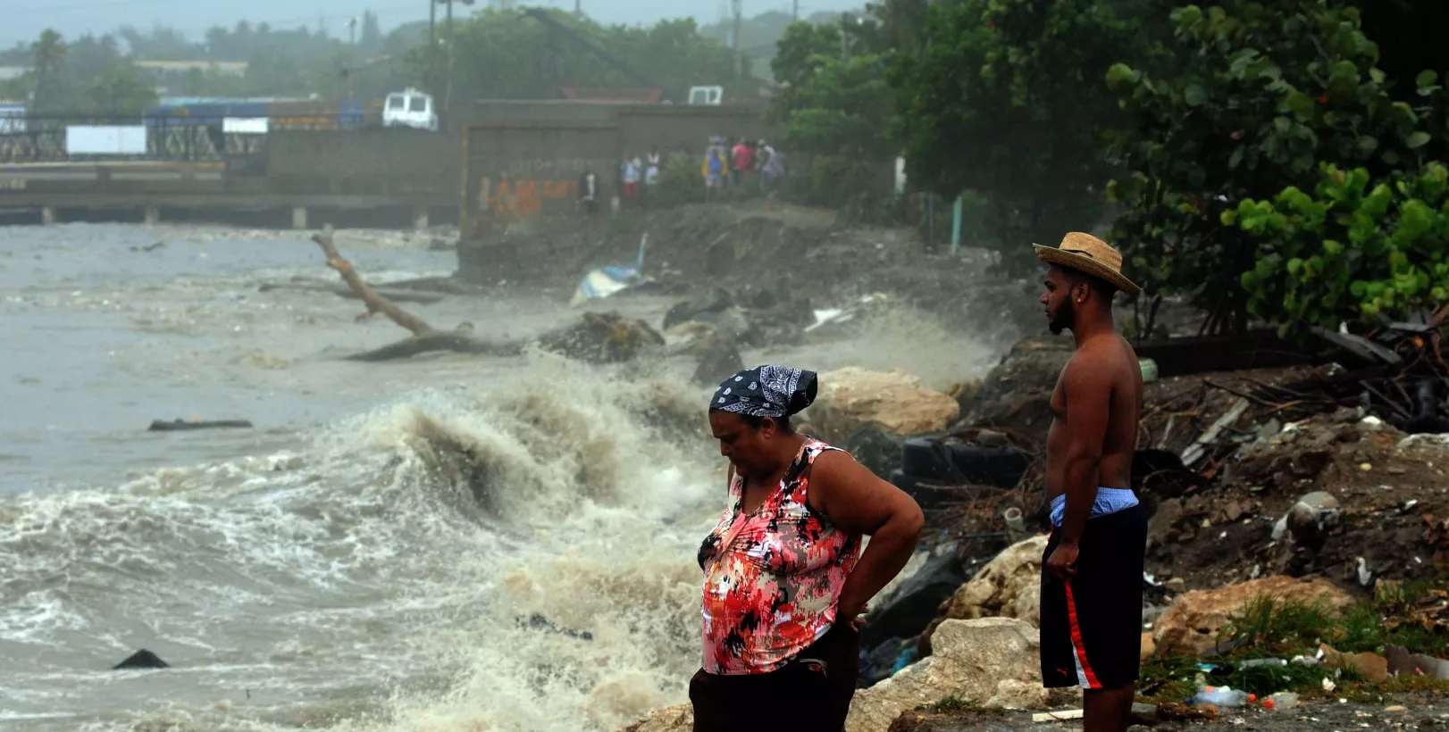 País se paralizó mientras Irma se hacía sentir de forma moderada