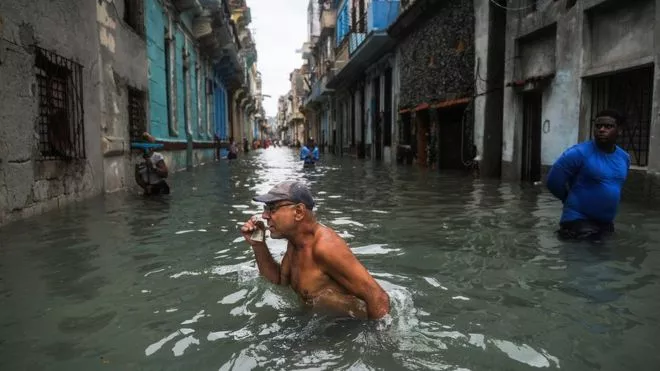 Envenenamiento por monóxido de carbono y otros 4 impactos para la salud pública que tienen los grandes huracanes como Irma