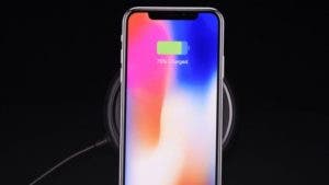 Samsung lleva años apostando por el sistema de carga inalámbrica que ofrece el nuevo iPhone X.