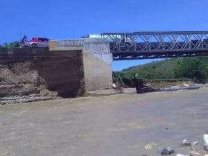 Puente de Puerto Plata sobre río Bajabonico se encuentra a punto de colapsar