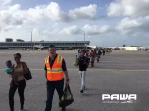 PAWA Dominicana traslada desde St. Marteen a más de 400 dominicanos afectados por Irma