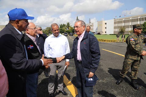 Presidente Danilo Medina recorre zonas del Norte afectadas por huracán María