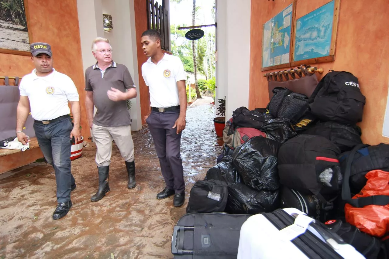 Extranjero cedió su hotel a equipos de socorro durante paso de Irma en Las Terrenas