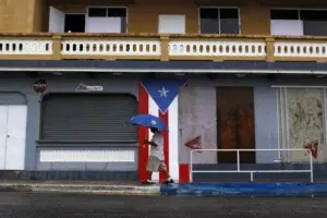 Irma no cede y llegará a Puerto Rico como el mayor huracán del Atlántico