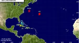 María vuelve a degradarse a tormenta tropical mientras se aleja de EEUU