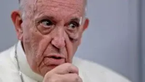 El papa toma medida decisiva contra sacerdotes pederastas