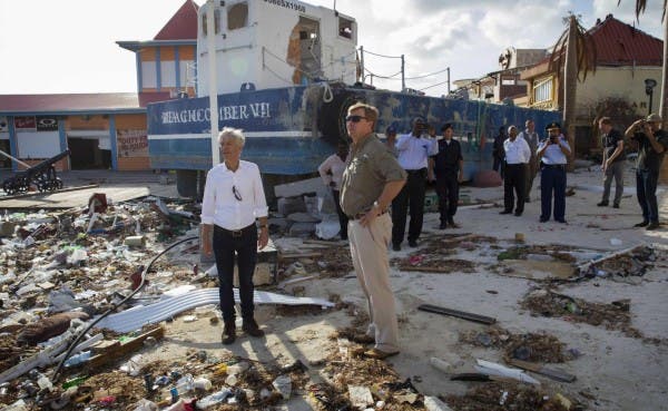 Destrucción en San Martin es “peor que una zona de guerra” según rey holandés