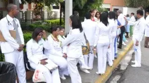 Médicos anuncian otro paro de 48 horas para la semana próxima