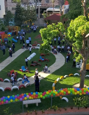 Innovación y creatividad en parque infantil