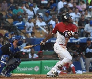 Cordero decide triunfo Escogido sobre Licey