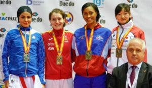 Terrero, bronce Mundial Karate