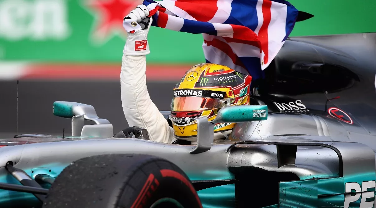 Lewis Hamilton gana campeonato de F1