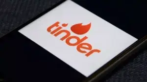 Cuánta información tiene Tinder sobre ti y cómo puedes averiguarlo