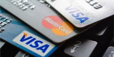 Banreservas baja desde hoy  interés tarjetas de crédito