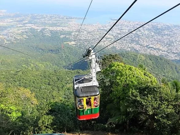 Cierran temporalmente teleférico de Puerto Plata por mantenimiento