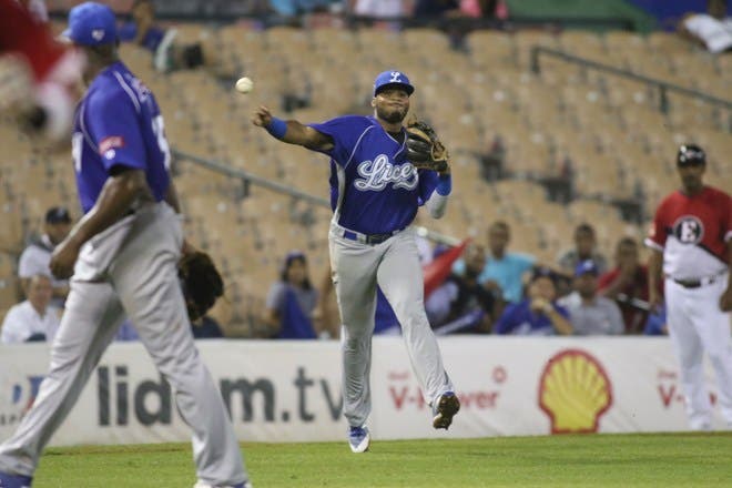 Tigres de Licey vencen Leones, pero siguen en zona roja en béisbol dominicano
