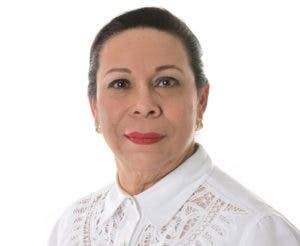 Academia de Ciencias investirá este jueves como miembro de Número a Rosina de la Cruz  de Alvarado