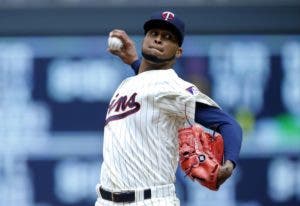 Lanzador dominicano Ervin Santana se pierde el inicio de la campaña