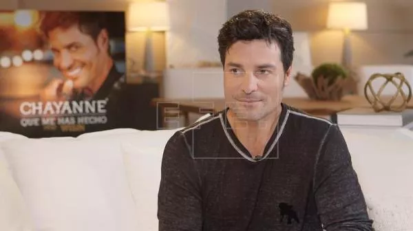 Chayanne pide recaudar dinero para enviar bienes a damnificados en Puerto Rico