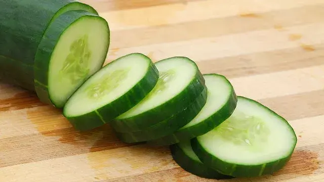 Conoce los diversos beneficios de consumir pepino