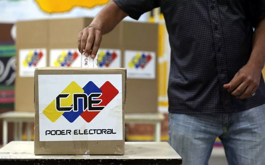 Venezolanos se alistan para elecciones de gobernadores